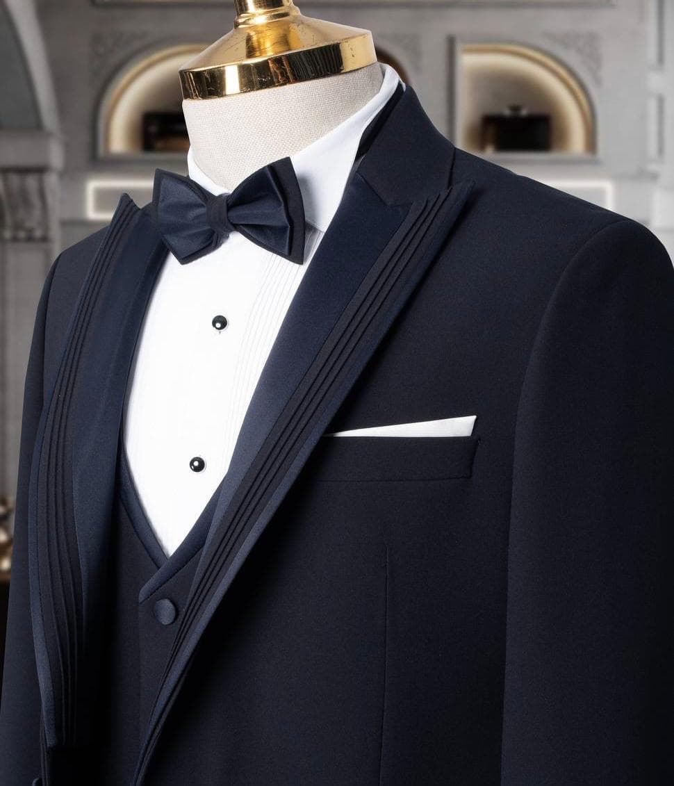 Bespoke Formal - View 1